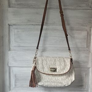MICHAEL Michael Kors Cream and Brown Crossbody Bag With Tassels